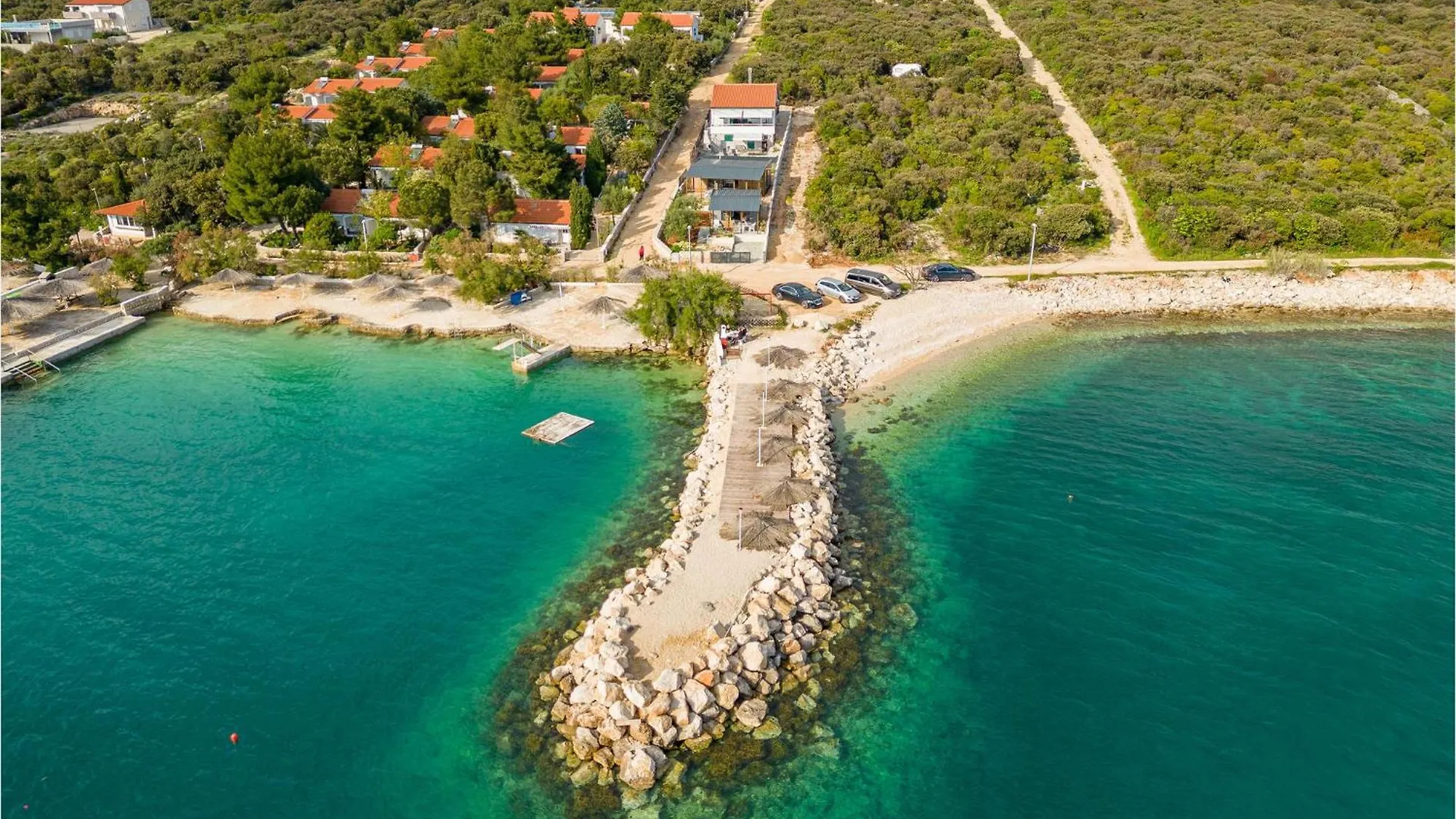 Gorgeous Home In Mandre With Kitchen 0*,  Croatia